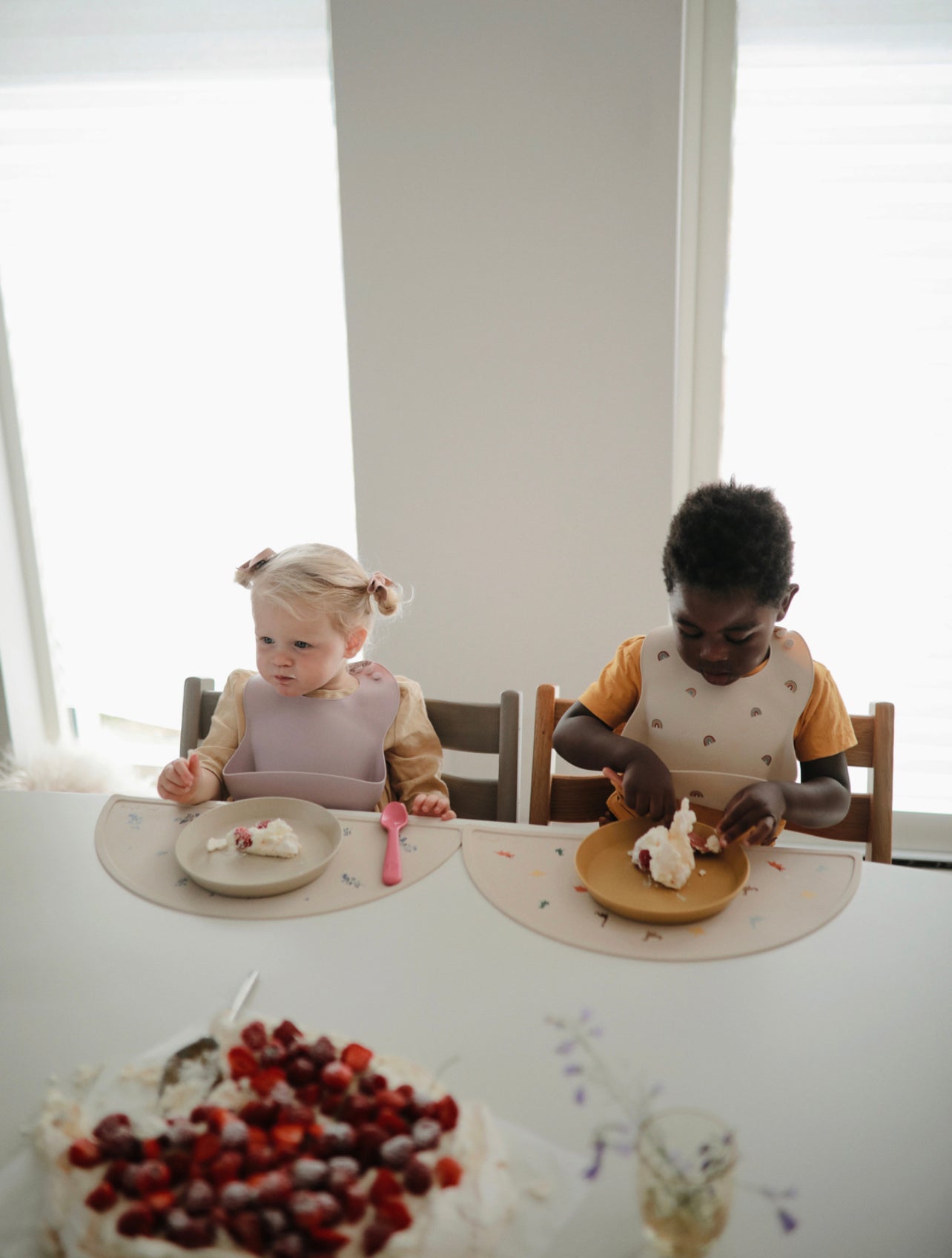 SILICONE PLACE MAT (RETRO CARS)