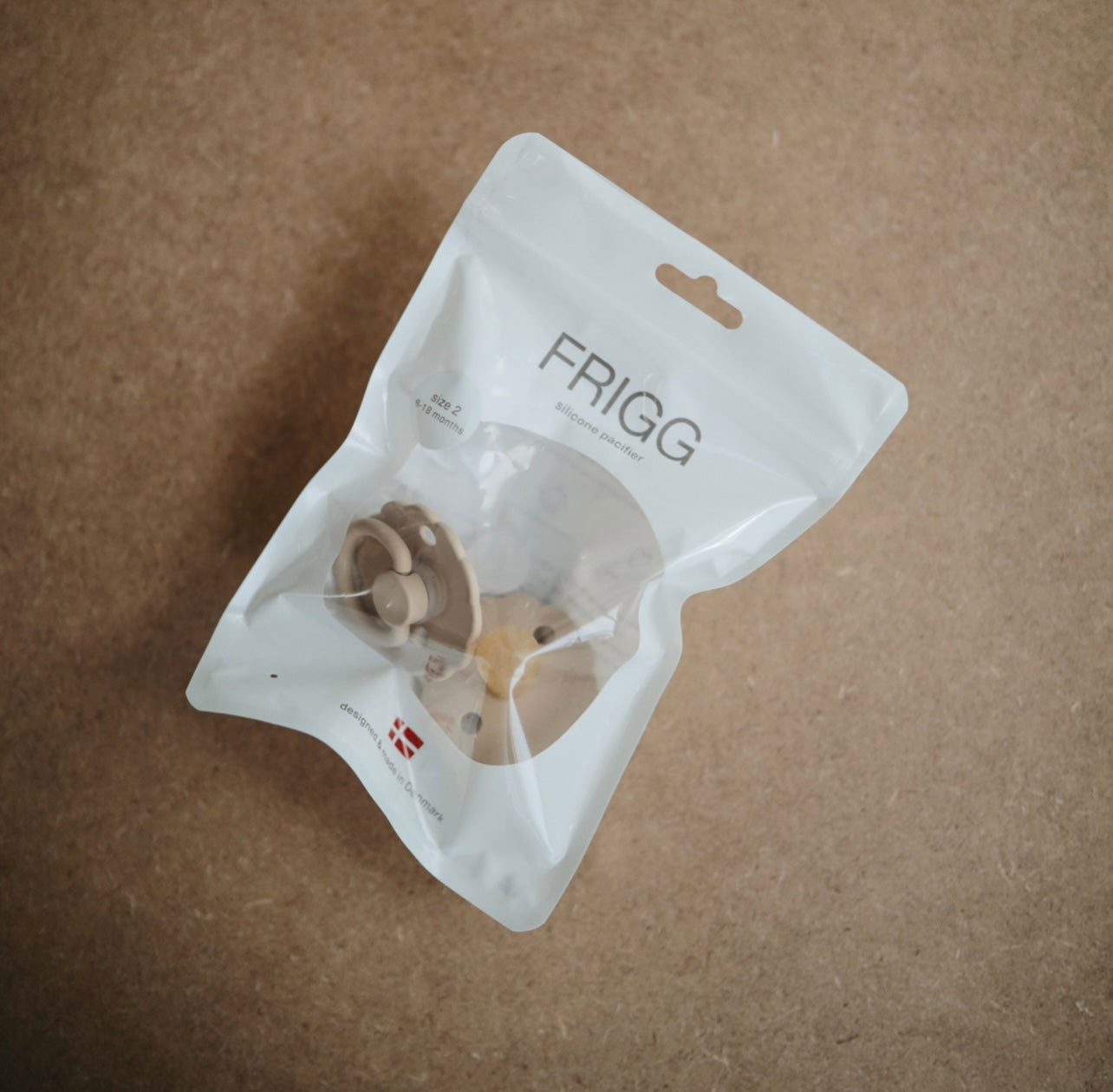 Frigg Rope Natural Rubber Baby Pacifier (Blush / Cream)